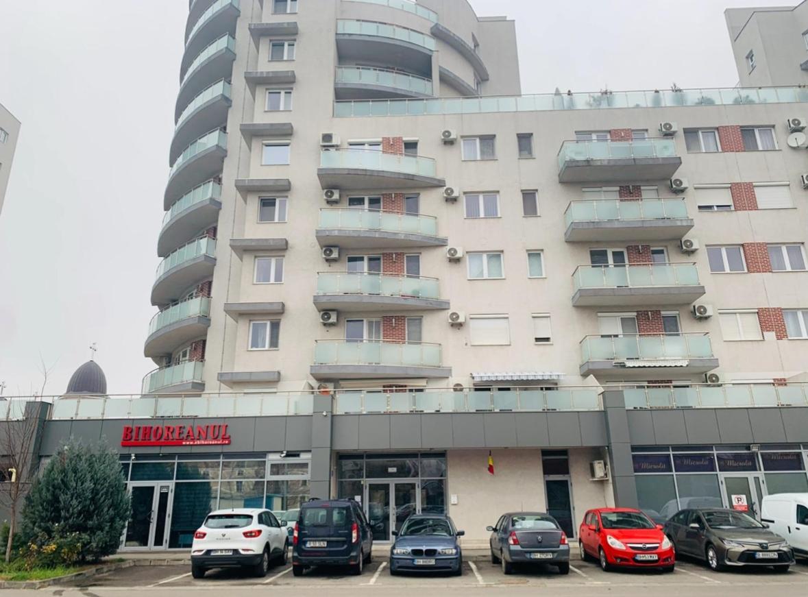 Zen Apartment Oradea Exterior foto